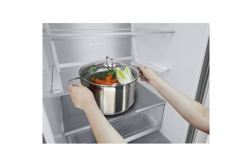 Hajm 341 l | Pastki muzlatgich kamerali LG sovutgich | Kulrang | DoorCooling+™ | Smart Inverter Compressor